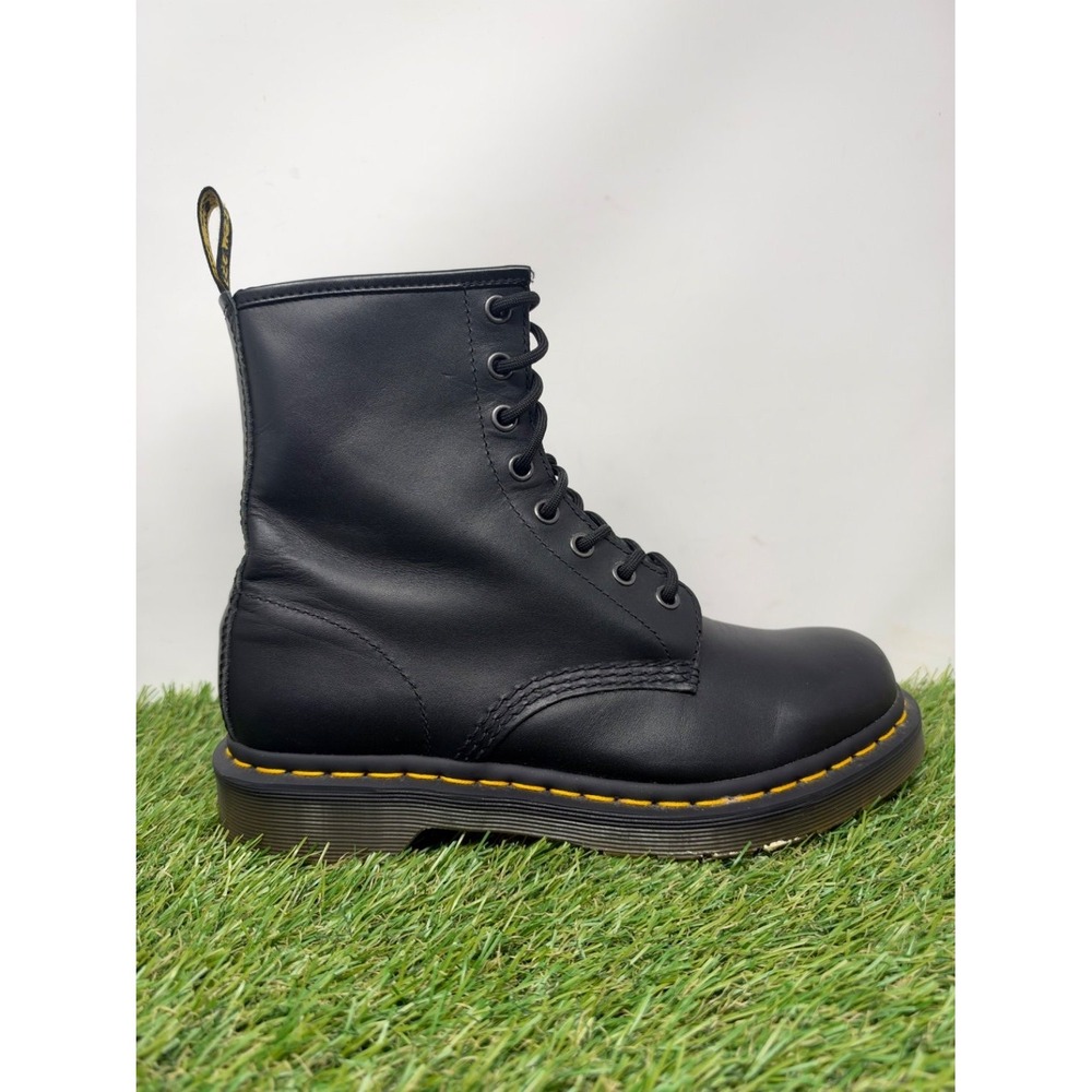 Dr. Martens 1460 Boots Wome's 8 Black Leather 8-Eye Lace Up Combat Grunge Casual